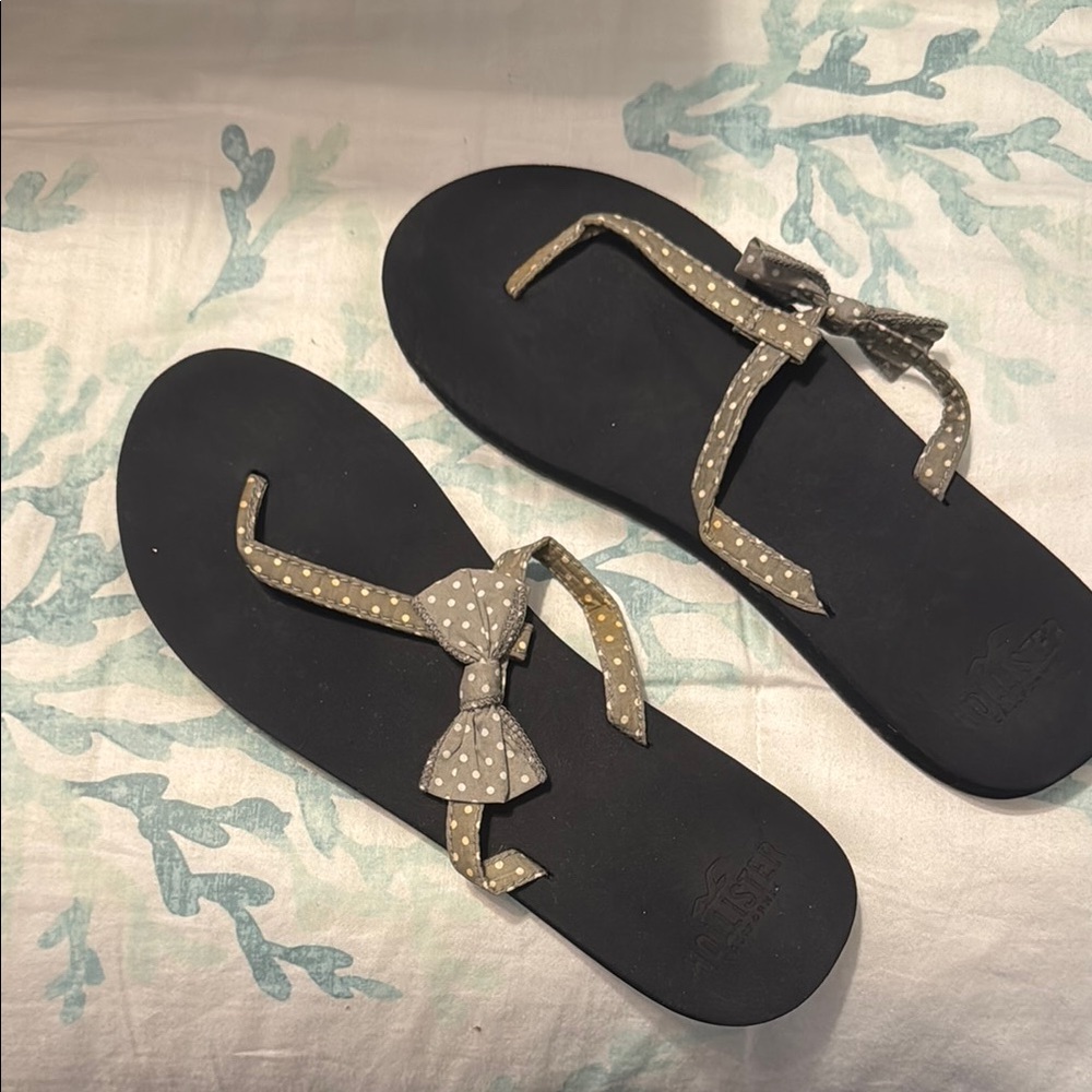 Hollister Black Sandals with Polka Dot Bow